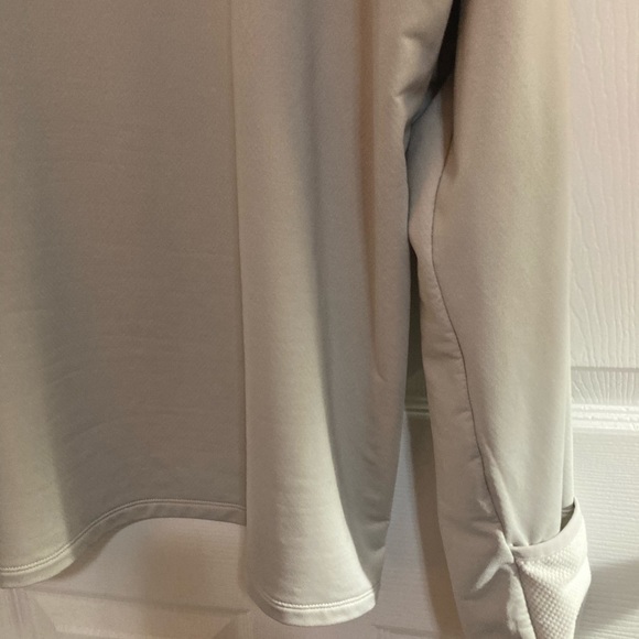 Under Armour fitted adjustable cow Nick pull over tan XXL reflective design - Picture 7 of 15